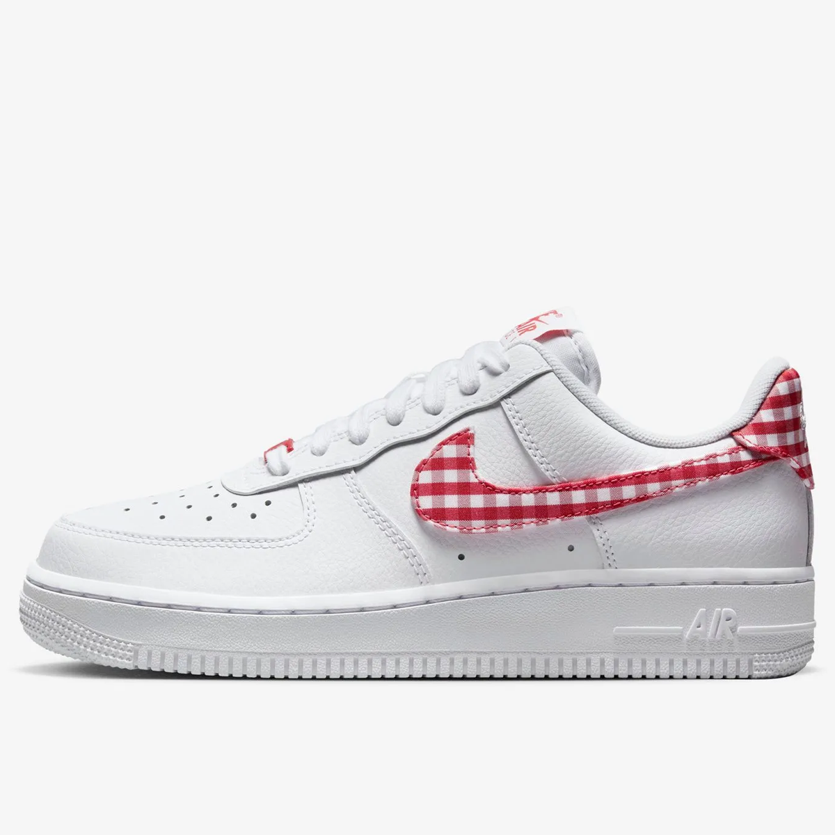 Women's Sneakers Nike Air Force 1 07