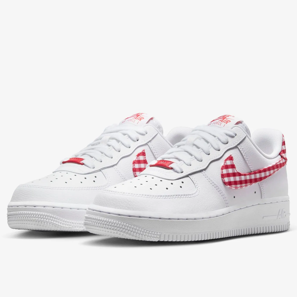 Women's Sneakers Nike Air Force 1 07