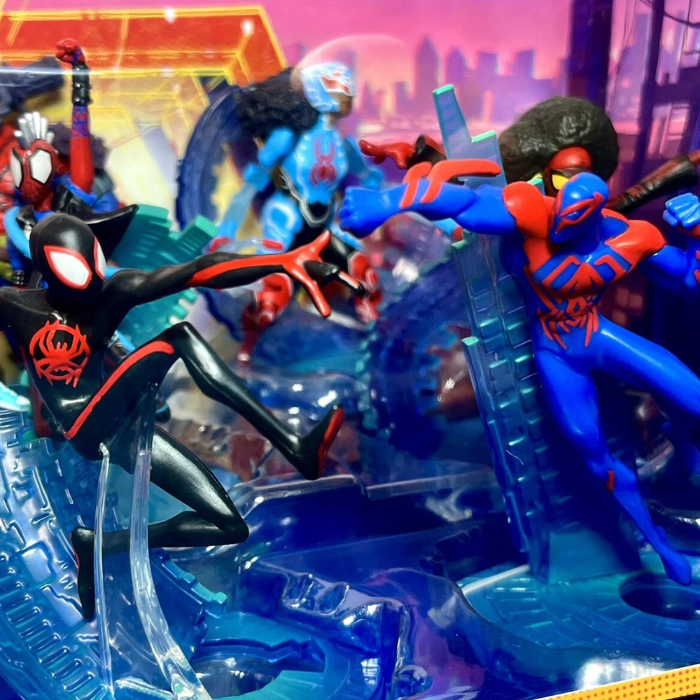Spider-Man: Across the Spider-Verse Deluxe Figure Set – 8-Pack