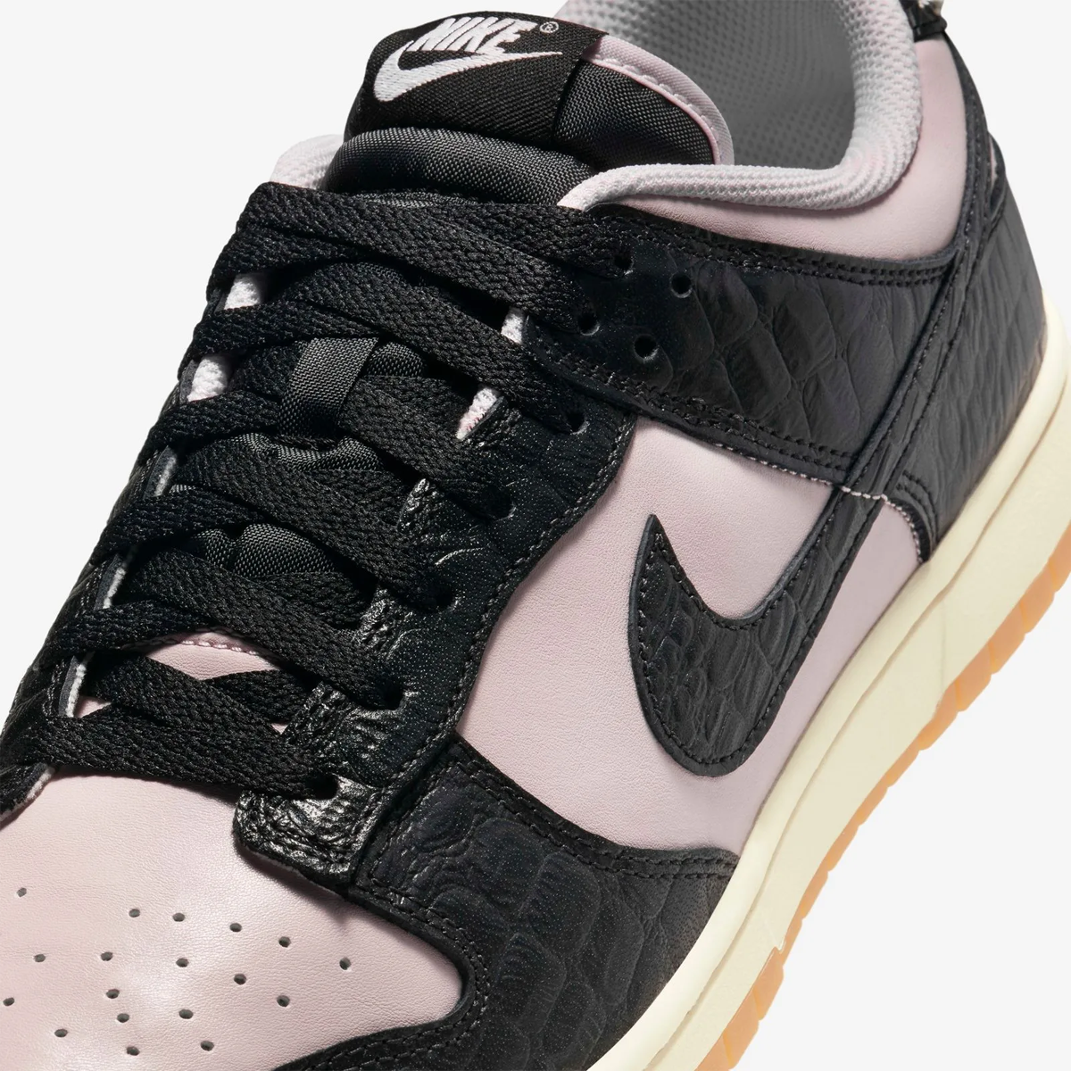 Men's sneakers Nike Dunk Low Retro LTD