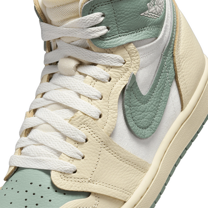 Women's Sneakers Nike Air Jordan 1 MM High